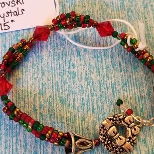 Handmade Christmas Bracelet Wreath Red Green